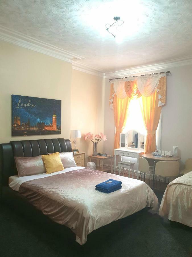 Gabriel Guesthouse Rhyl Exterior foto